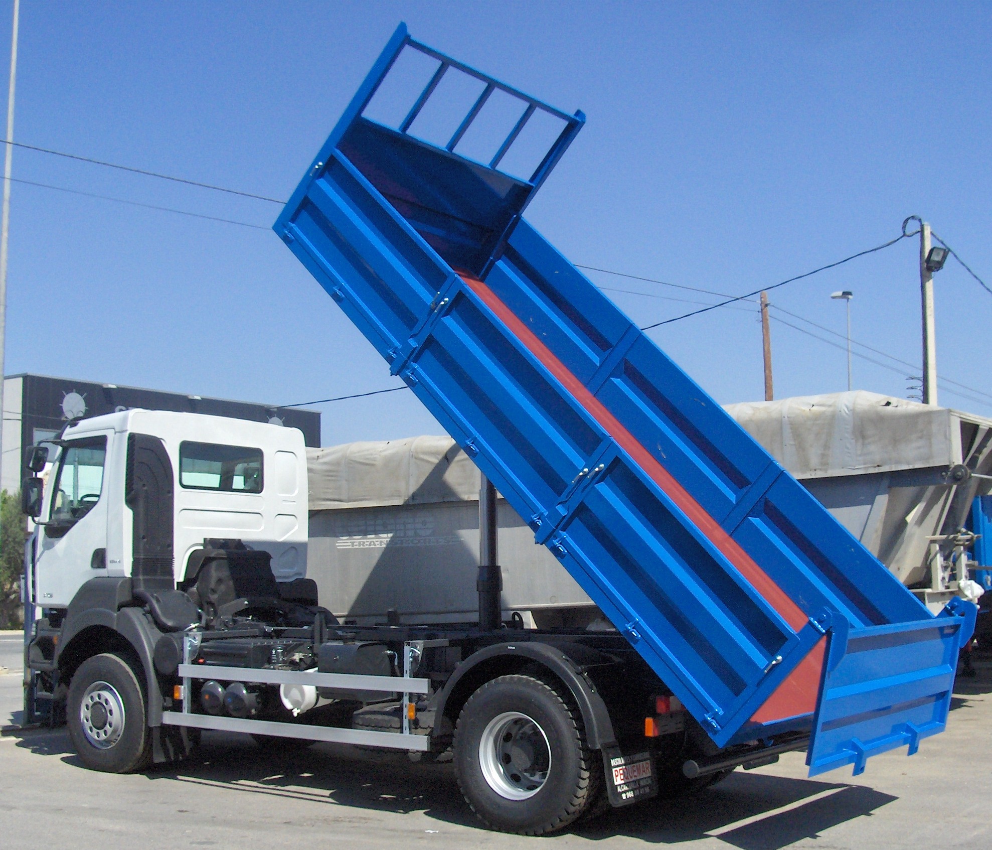 Carrocería Basculante Modelo 12